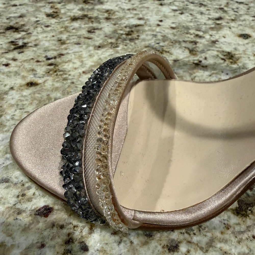 Nine West Strappy Rhinestone Stiletto Heels Synthetic Beige Gold Silver Size 10 - Picture 9 of 9